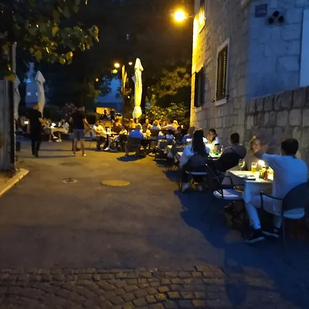 Lejlighed Annie's Stone & Split